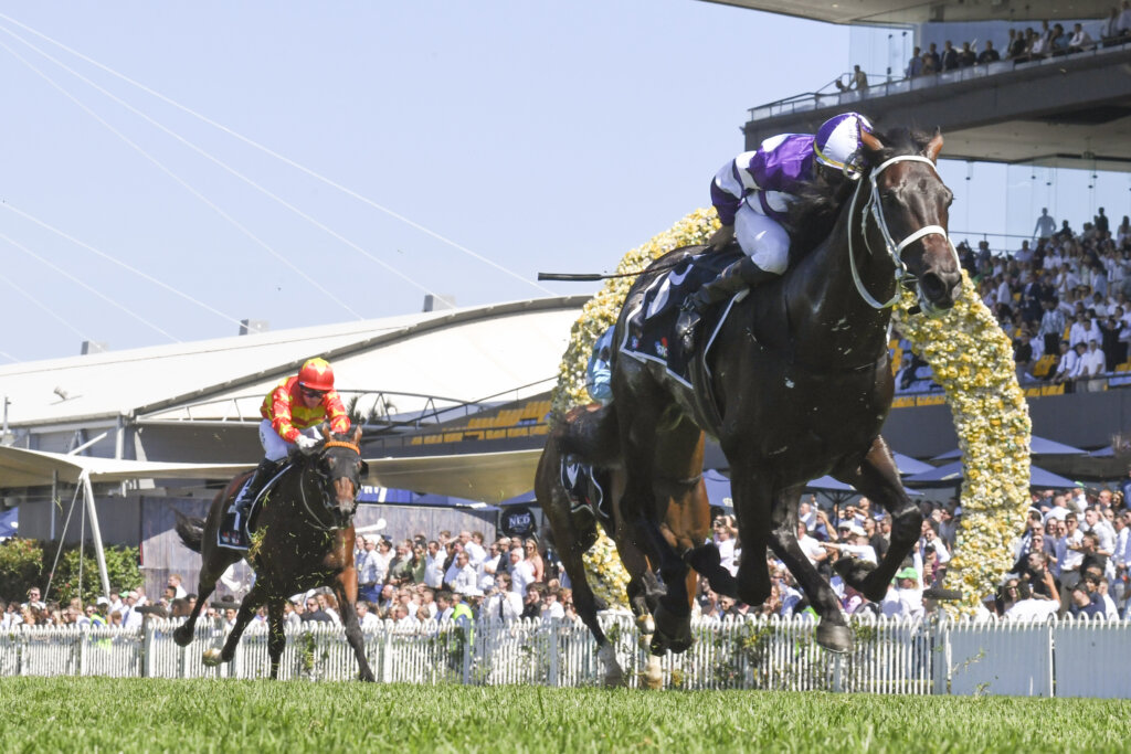 Lindermann winning the 2023 Rosehill Guineas in Sydney