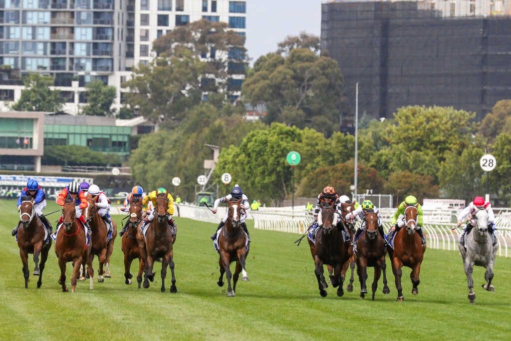 Sunshine In Paris winning the 2024 Champions Sprint down the famous Flemington "Straight Six"